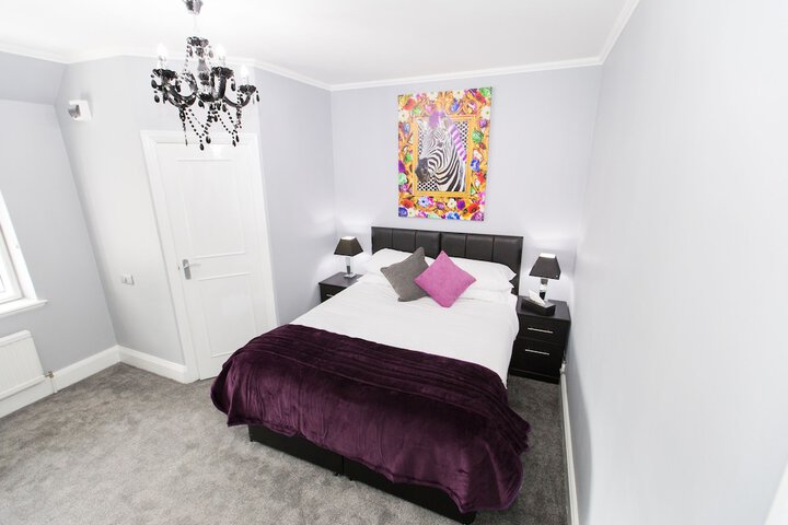 Room 48 of 133