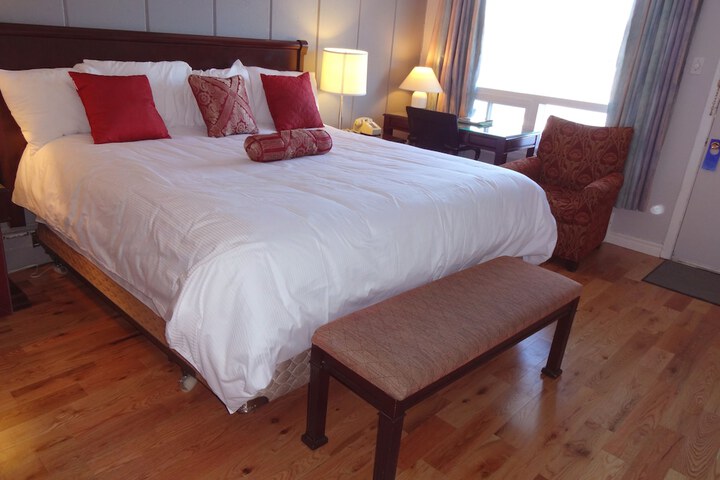 Room 21 of 63