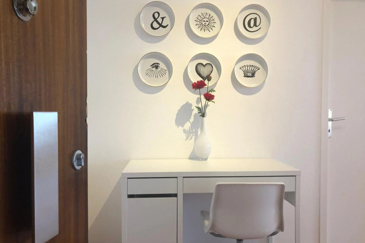 Room 3 of 11