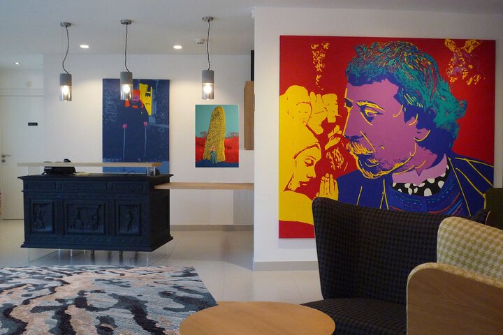 Hotel Interior 4 of 144