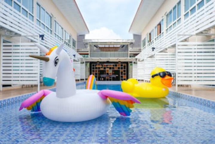VILLA POOL LAY RESORT PATTAYA