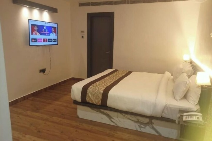 Hotel Golden Leaf
