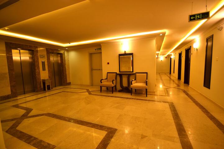 Hotel Interior 4 of 19