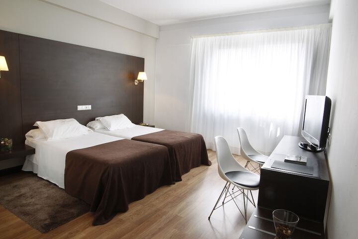 Room 16 of 47