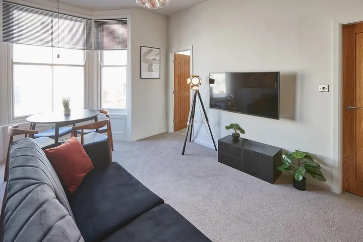 Room 3 of 15