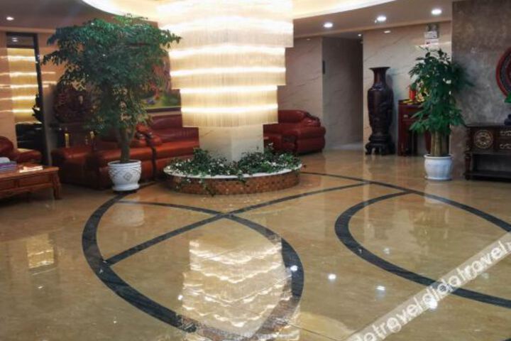 Hotel Interior 6 of 15