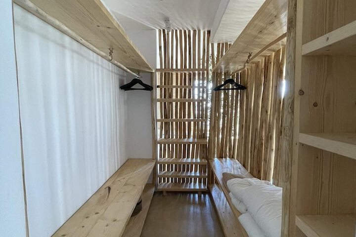 Room 40 of 269