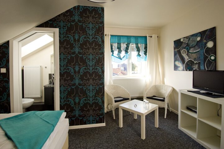 Room 23 of 57