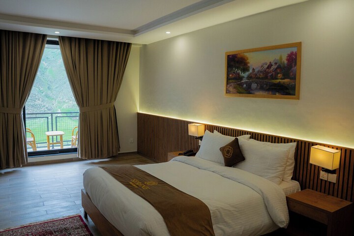 Room 3 of 57