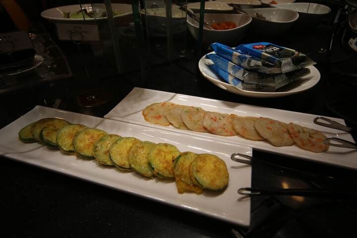 Dining 68 of 78