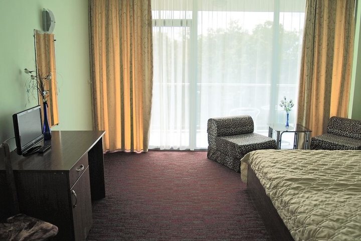 Room 7 of 70