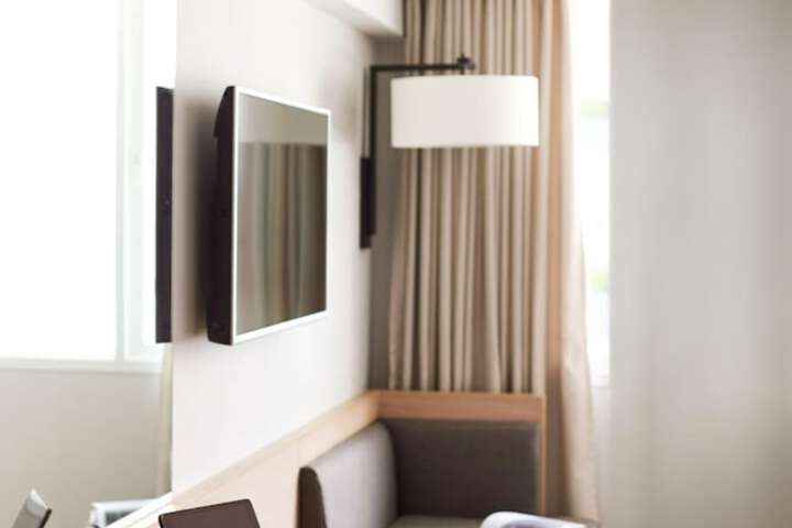 Room 7 of 34