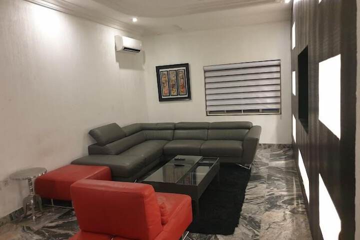 Room 15 of 27
