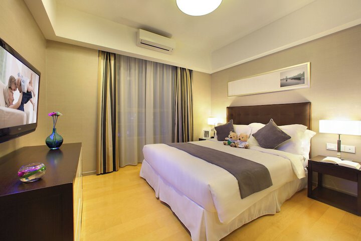 Room 15 of 44