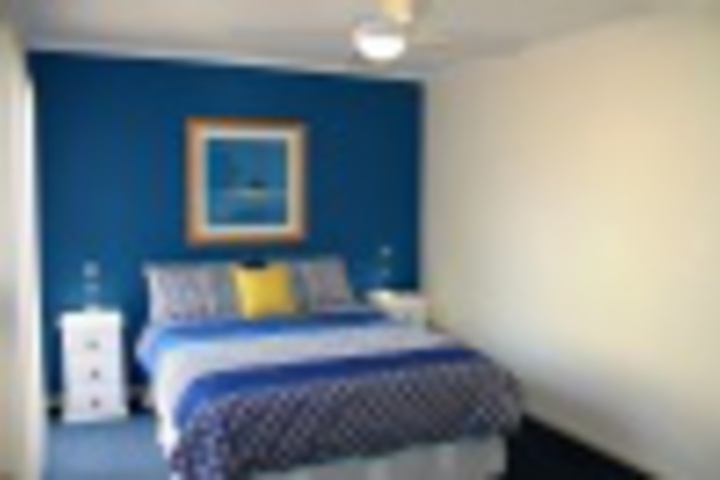 Room 16 of 72
