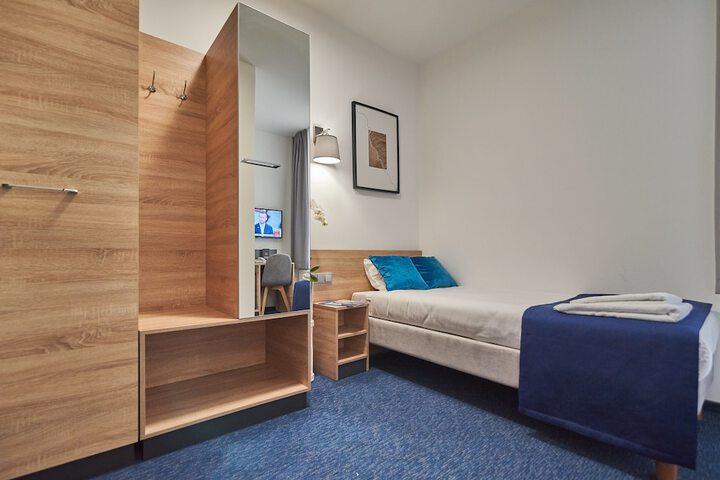 Room 21 of 79