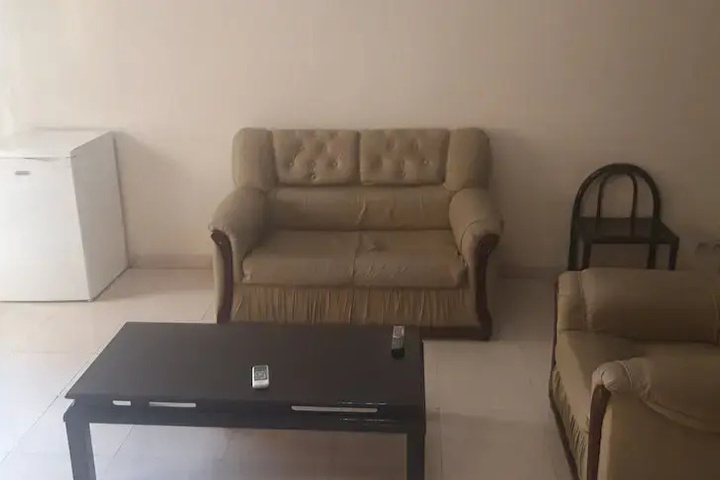 Room 14 of 17