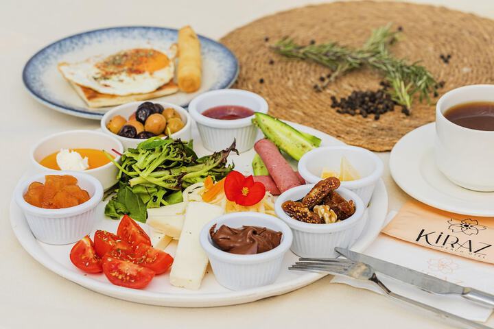 Breakfast/Coffee Service 66 of 102