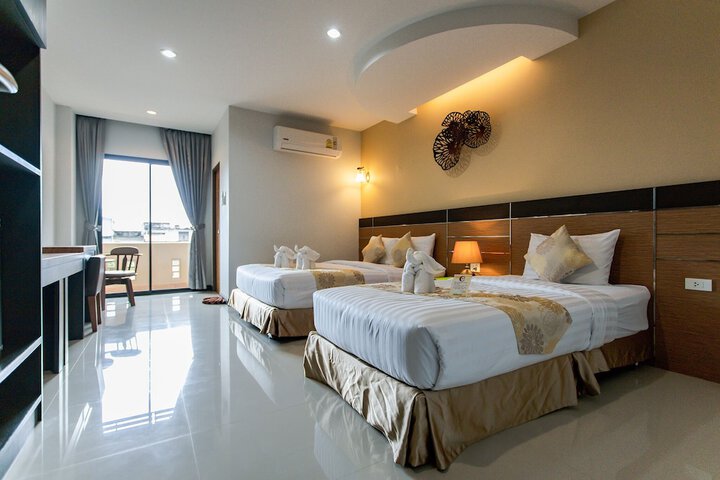 Room 49 of 214