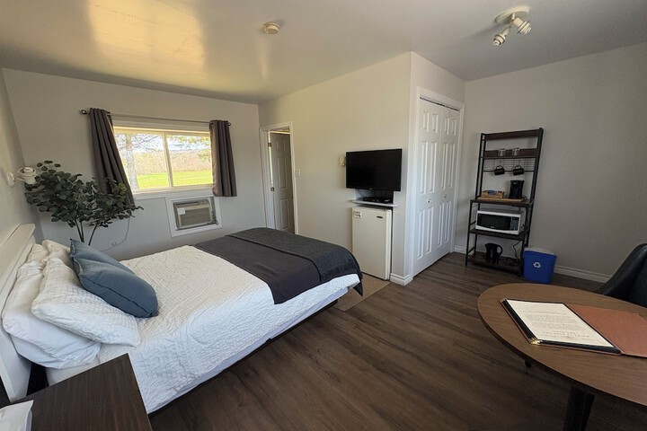 Room 3 of 39
