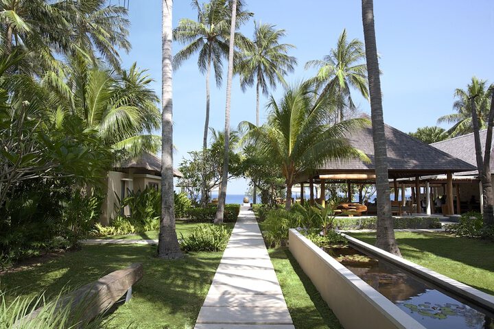 Hotel Exterior 120 of 137