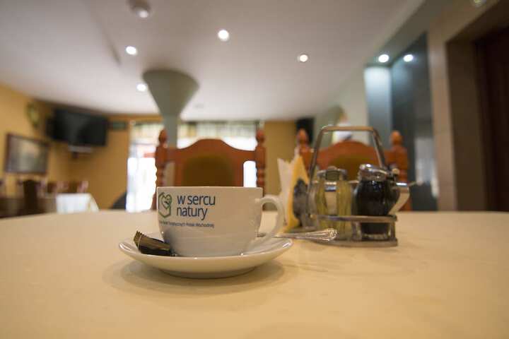 Dining 59 of 101