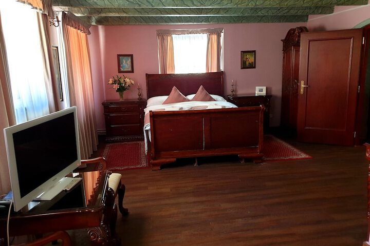Room 44 of 72