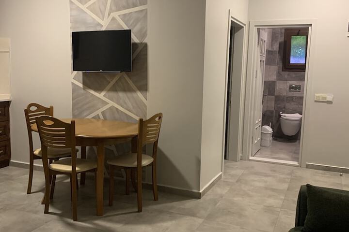 Room 9 of 159