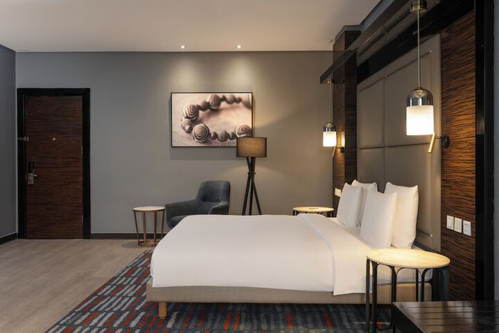 Room 39 of 227