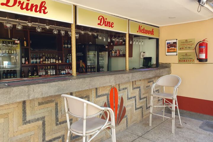 Dining 21 of 30