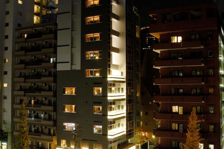 Front of property - evening/night