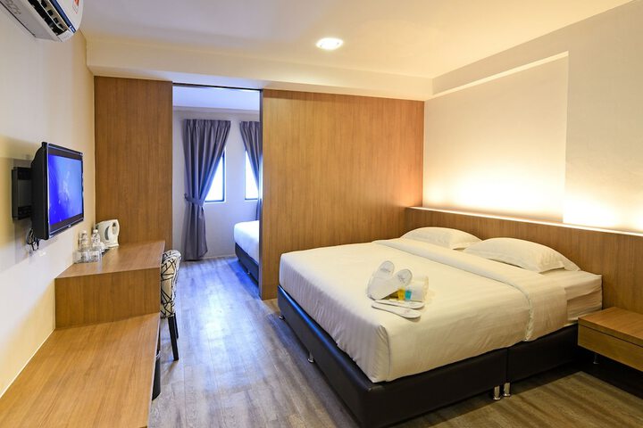 Room 5 of 31