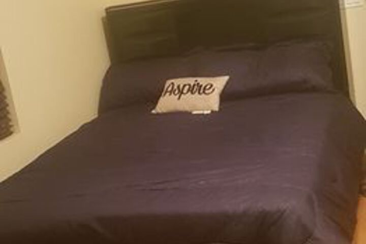 Room 9 of 43