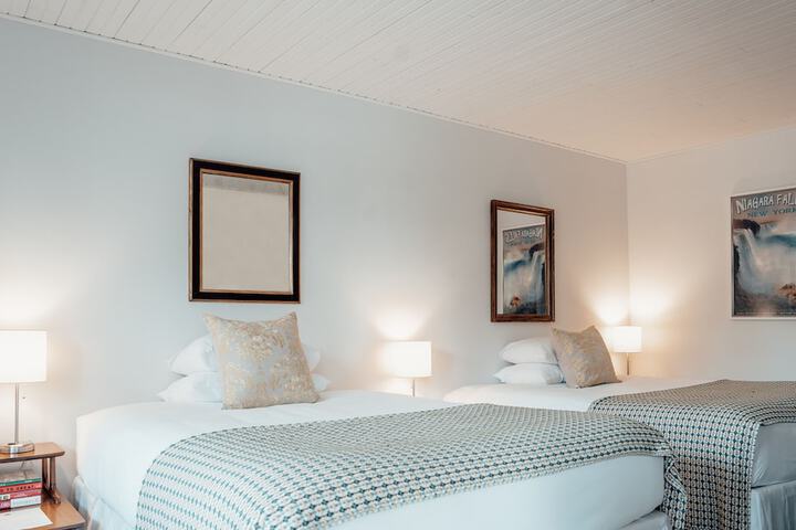 Room 15 of 68