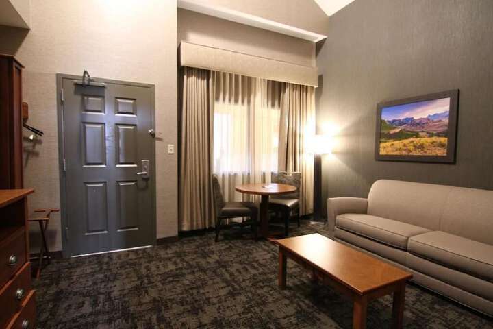 Room 19 of 43