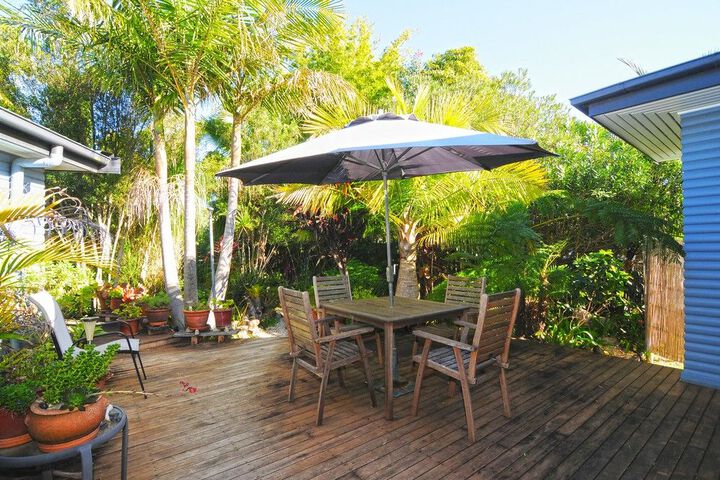 Sundeck 20 of 20