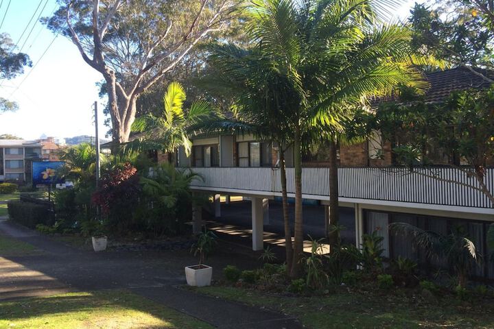 Property Grounds 16 of 24