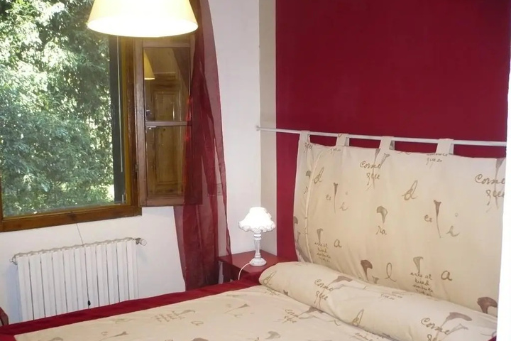 Room 4 of 11