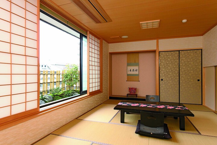 Room 9 of 56