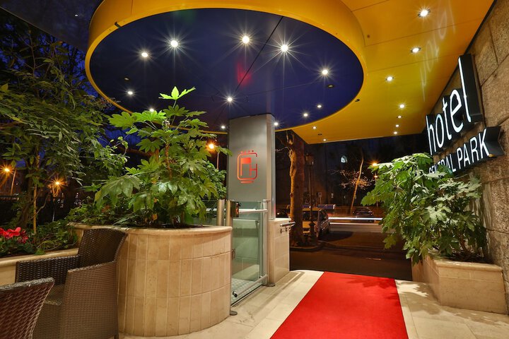 Hotel 66 of 67