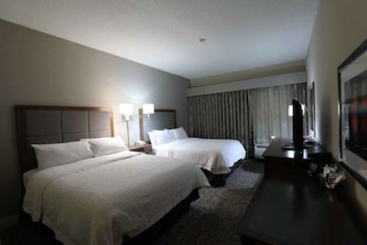 Room 22 of 105
