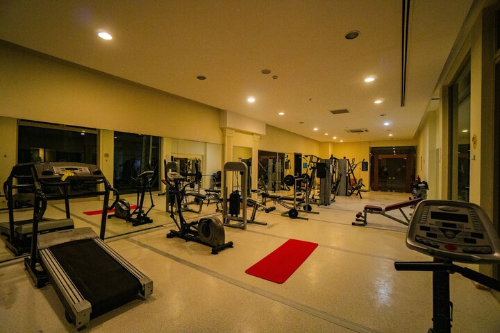 Health and Fitness 38 of 108