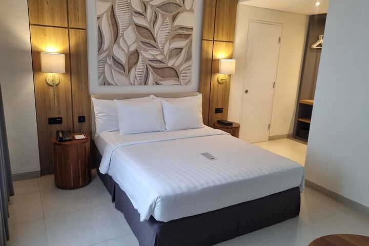 Room 16 of 71