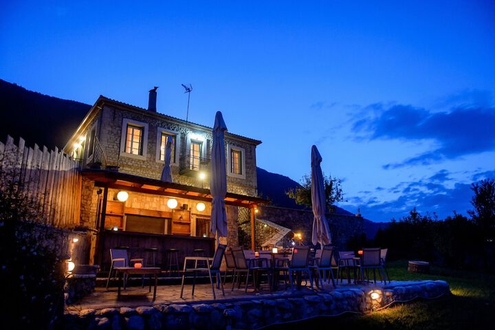 Guesthouse Gerofotis in Aigialeia