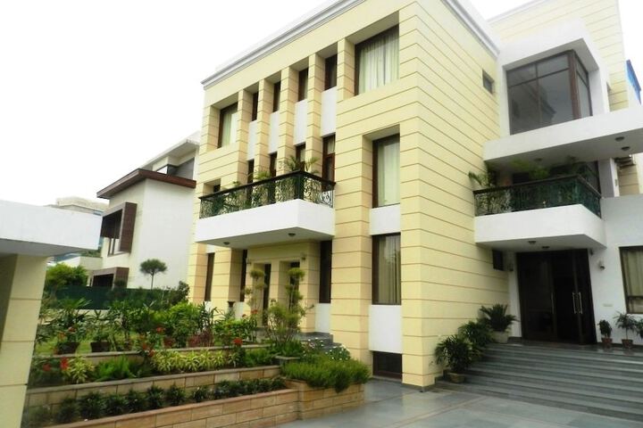 Tavisha Villa