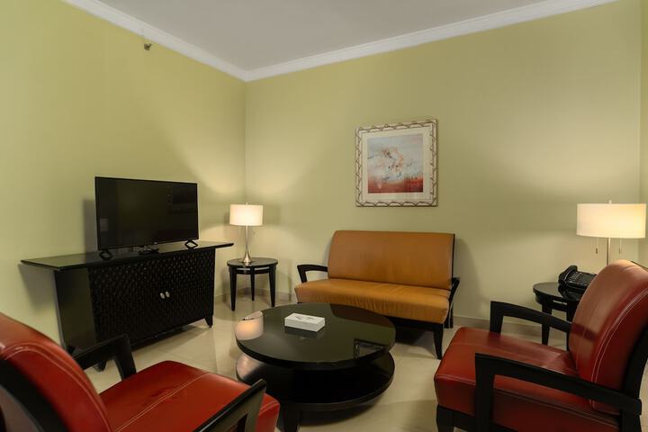 Room 14 of 30