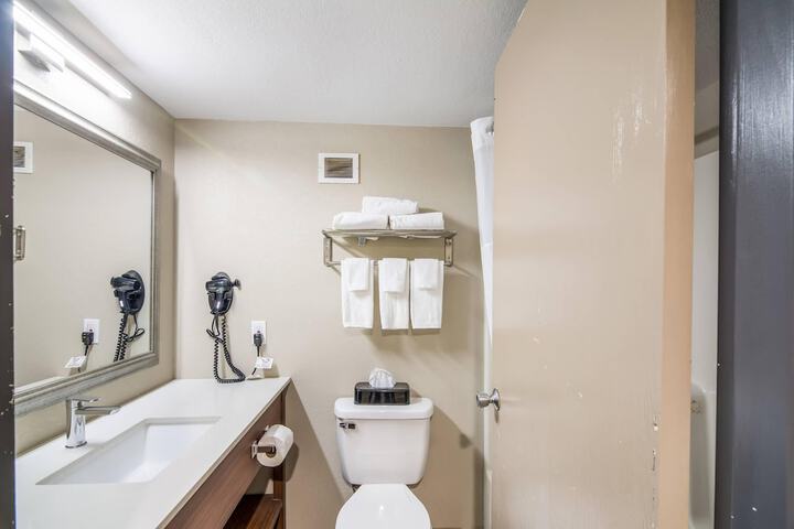 Room 15 of 45