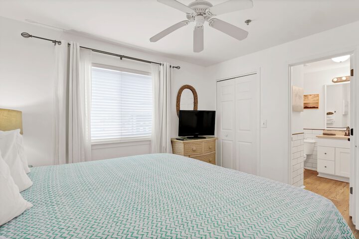 Room 8 of 333