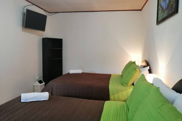 Room 12 of 110