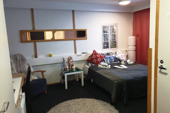 Room 12 of 52
